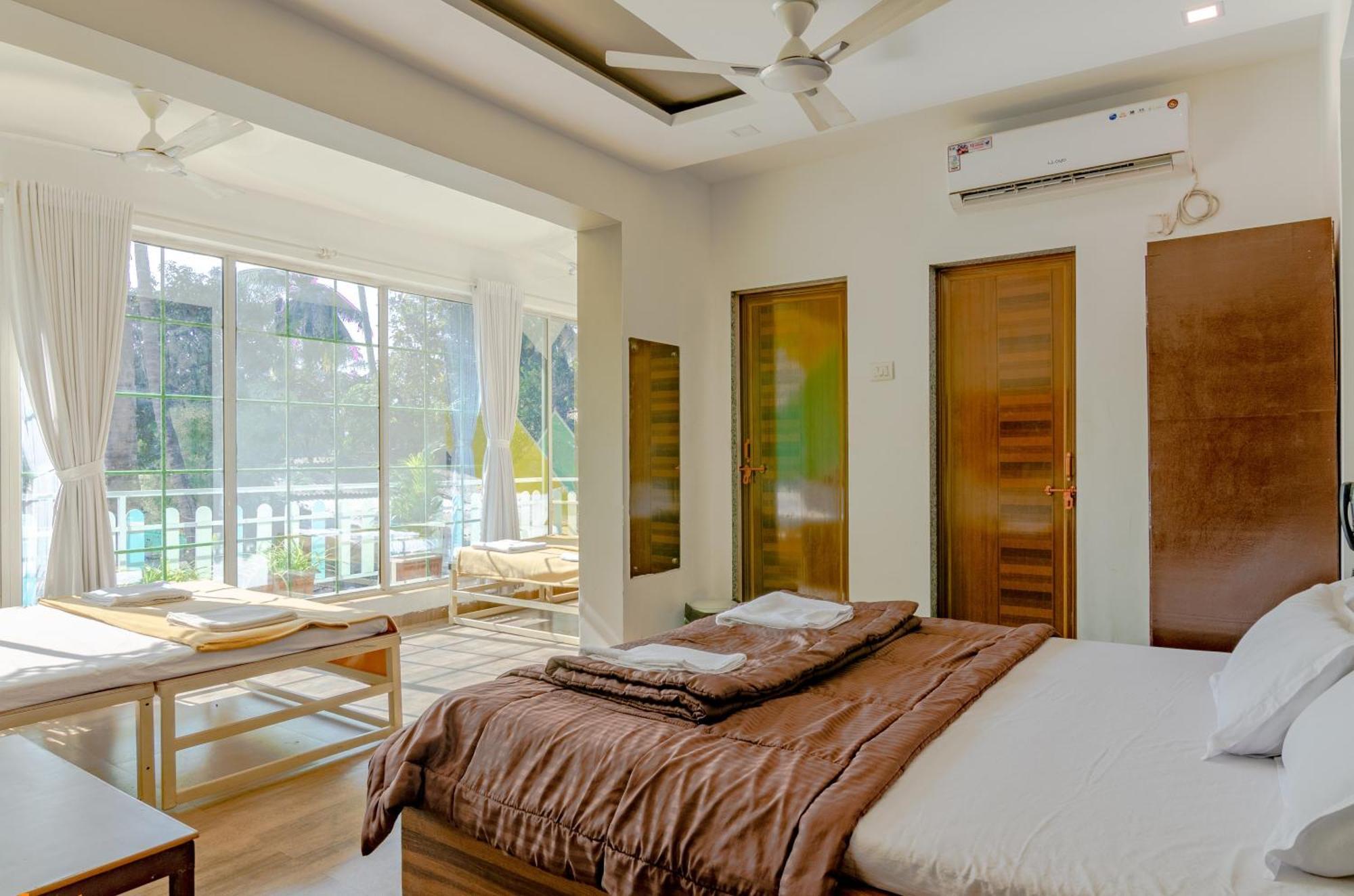 White House Beach Resort, Nagaon Nagaon (Maharashtra) Exterior foto