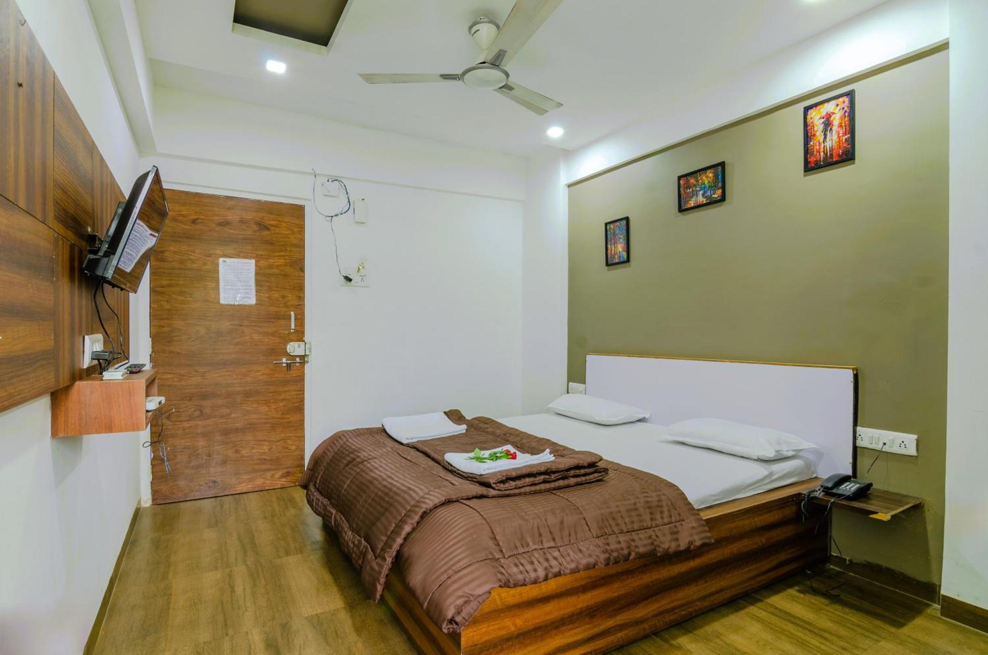 White House Beach Resort, Nagaon Nagaon (Maharashtra) Exterior foto