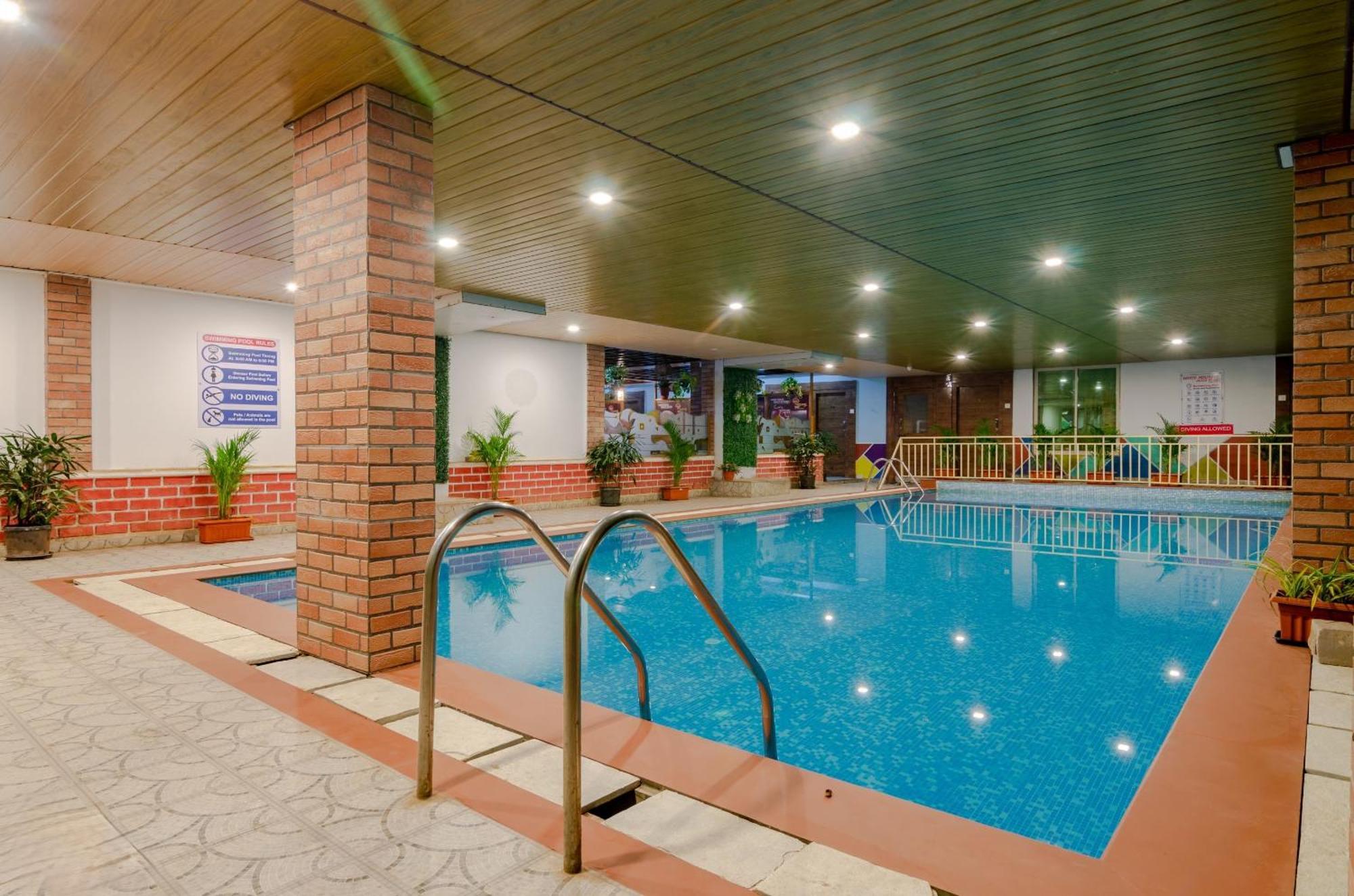 White House Beach Resort, Nagaon Nagaon (Maharashtra) Exterior foto